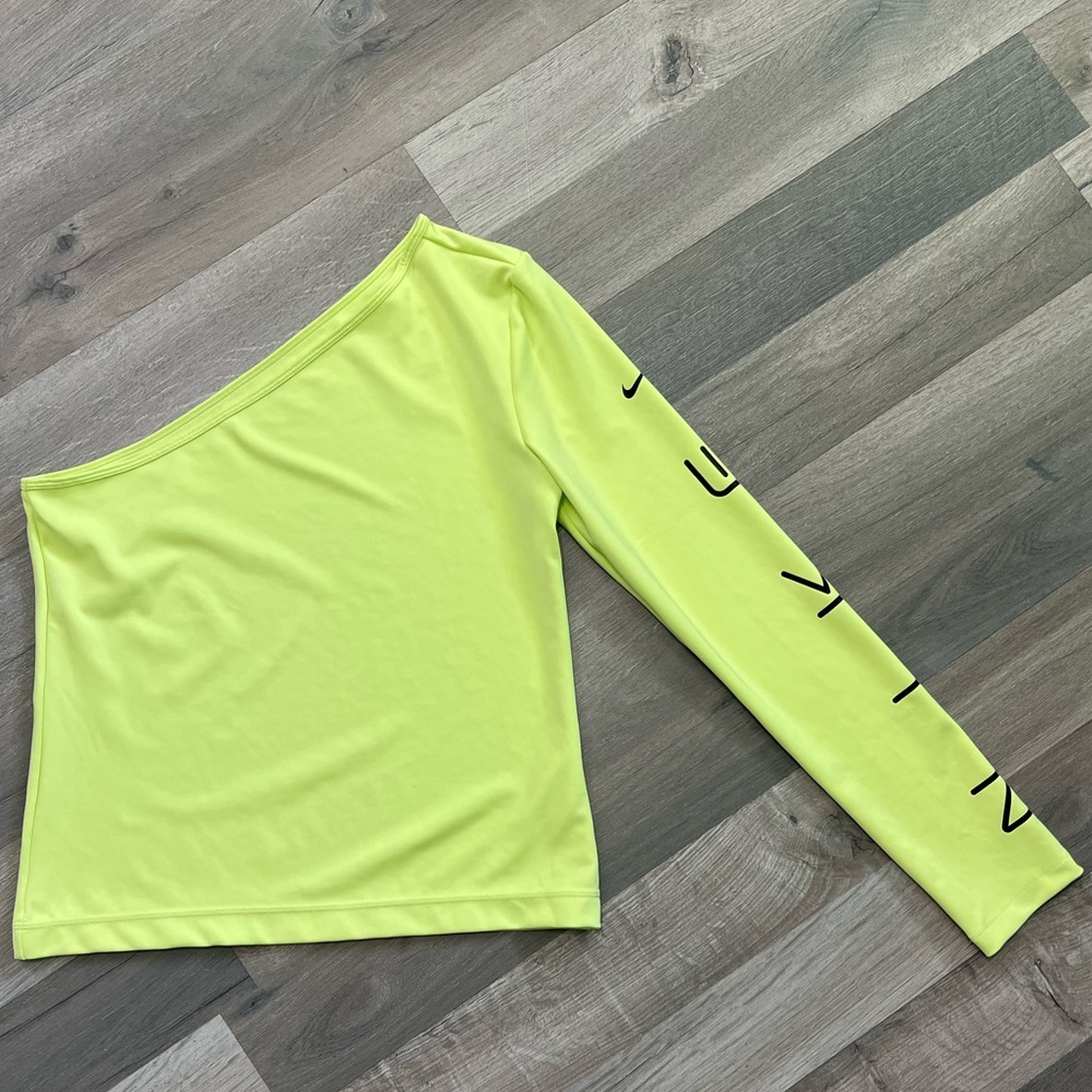 #79 EUC Nike Neon Green 1 Arm Athletic Long Sleeve Top